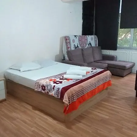 Quarto Grande No Centro ליסבון